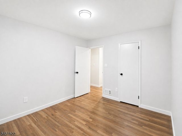 13 Patton Dr, Franklin Twp., NJ 08873