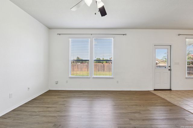 3628 Lazy Diamond, Selma, TX 78154