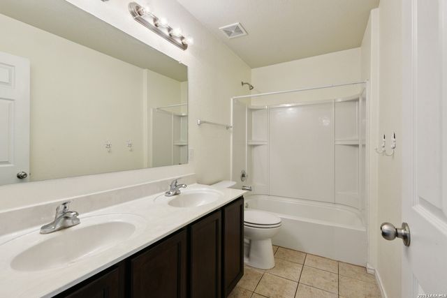 3628 Lazy Diamond, Selma, TX 78154