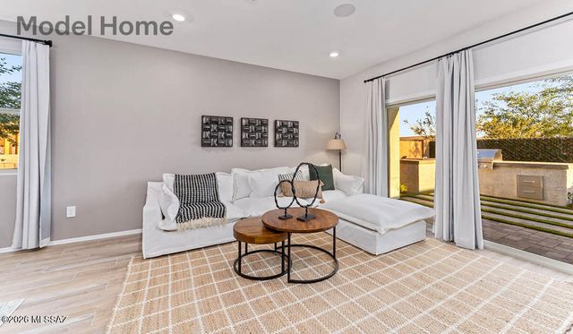 10448 W Thetford Lane, Marana, AZ 85653