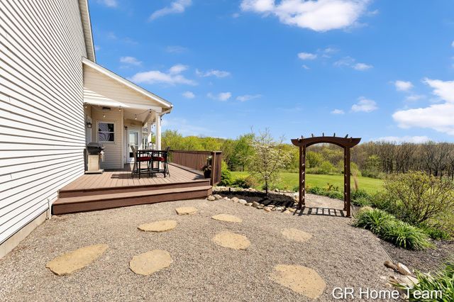 3400 4 Mile Court NE, Ada, MI 49301