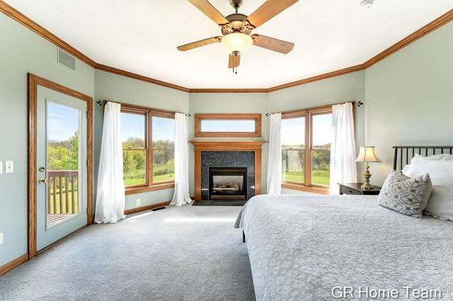 3400 4 Mile Court NE, Ada, MI 49301