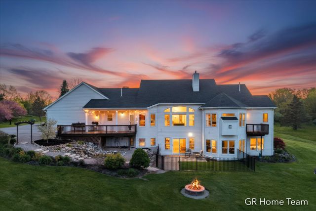3400 4 Mile Court NE, Ada, MI 49301