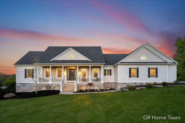 3400 4 Mile Court NE, Ada, MI 49301