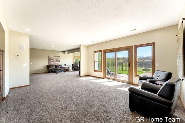 3400 4 Mile Court NE, Ada, MI 49301