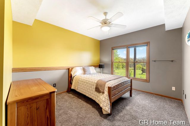 3400 4 Mile Court NE, Ada, MI 49301