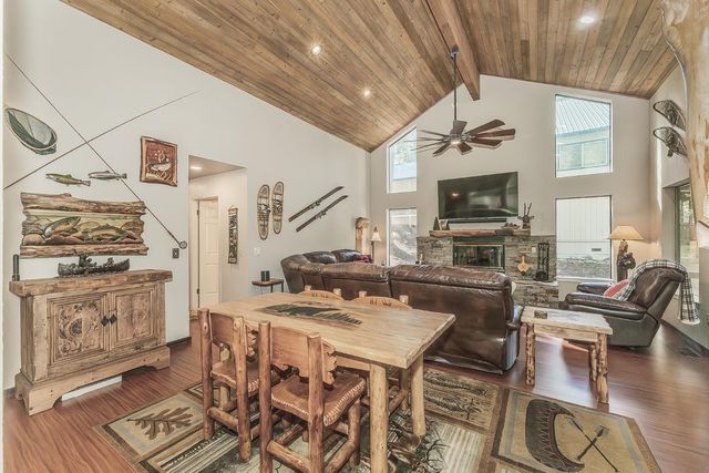 41190 Heartwood Lane, Shaver Lake, CA 93664