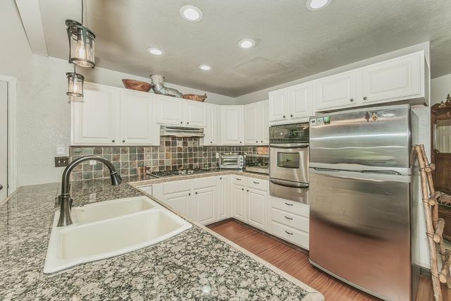 41190 Heartwood Lane, Shaver Lake, CA 93664