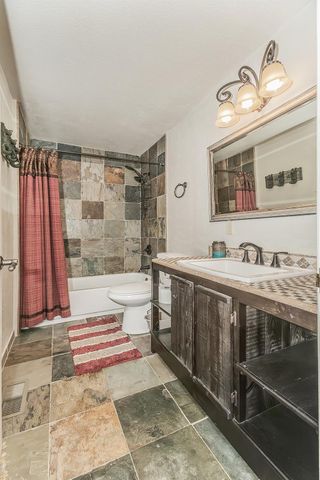 41190 Heartwood Lane, Shaver Lake, CA 93664