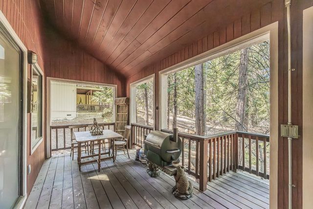 41190 Heartwood Lane, Shaver Lake, CA 93664