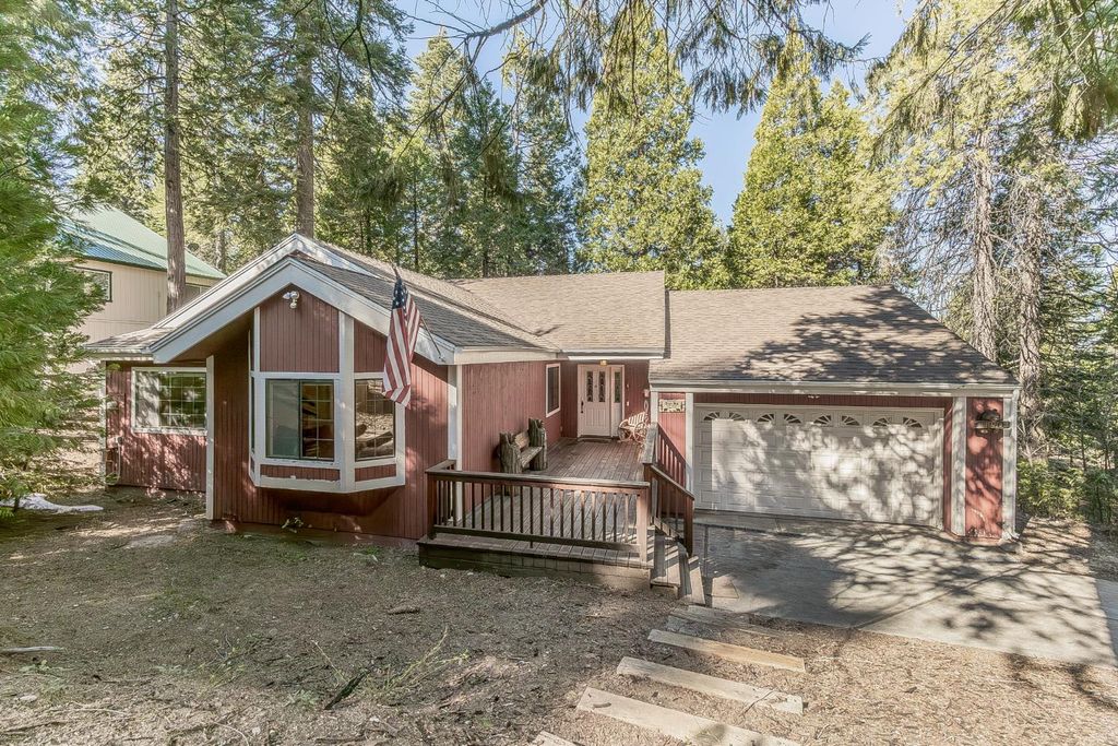41190 Heartwood Lane, Shaver Lake, CA 93664
