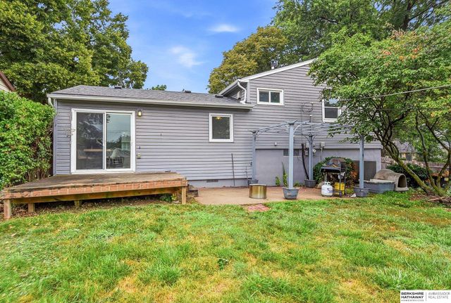 3305 S 126th Street, Omaha, NE 68144