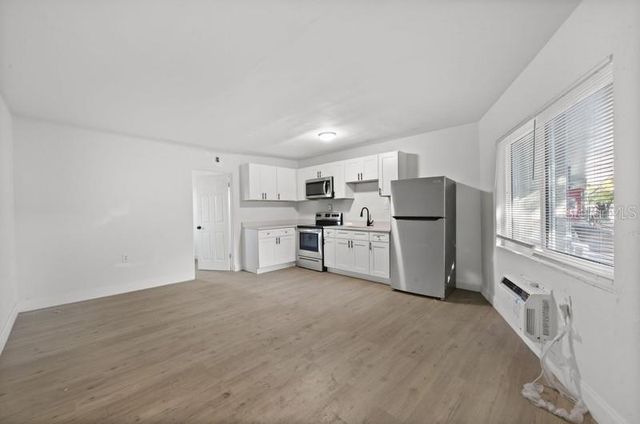 1429 LAURA STREET, Clearwater, FL 33755