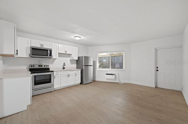 1429 LAURA STREET, Clearwater, FL 33755