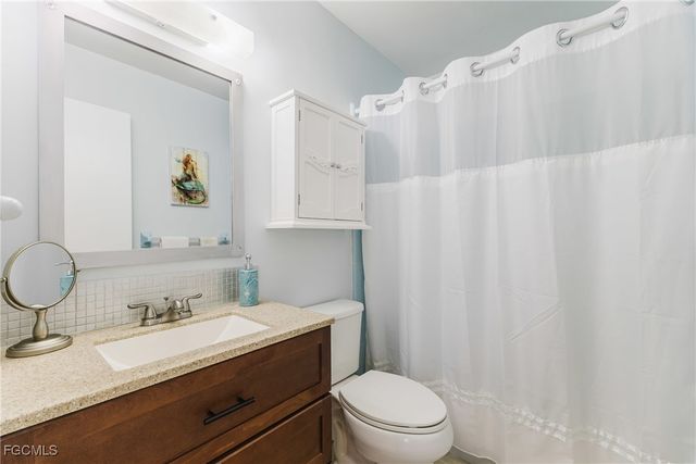 36 Temple CT, Lehigh Acres, FL 33936