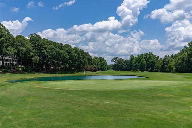 4082 Greenleffe Drive, Statham, GA 30666