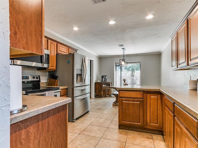 2816 Morgan Trail, Edmond, OK 73012