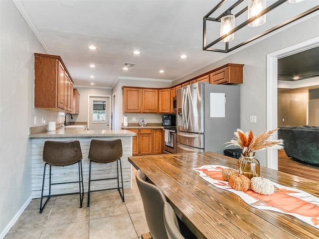 2816 Morgan Trail, Edmond, OK 73012