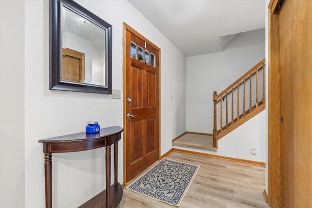 W163N10515 Ridgeview LANE, Germantown, WI 53022