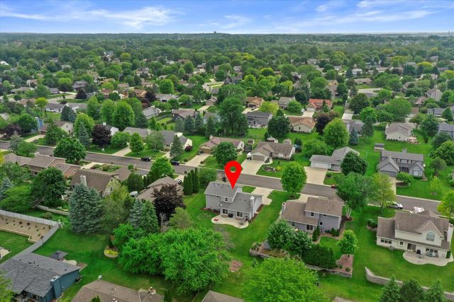 W163N10515 Ridgeview LANE, Germantown, WI 53022