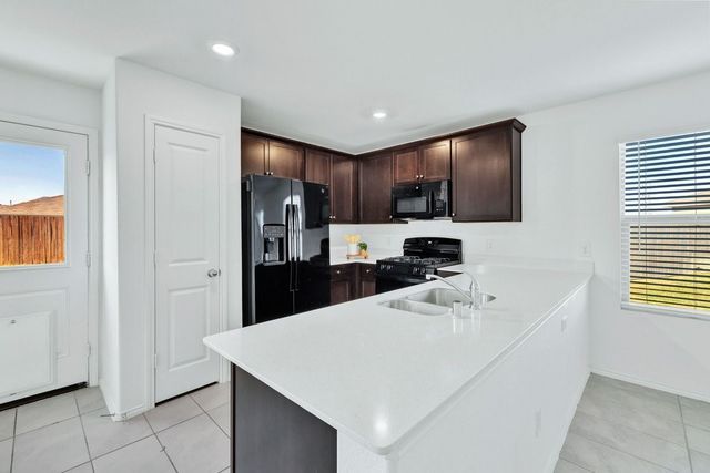 8637 Mount Evans Court, Fort Worth, TX 76123