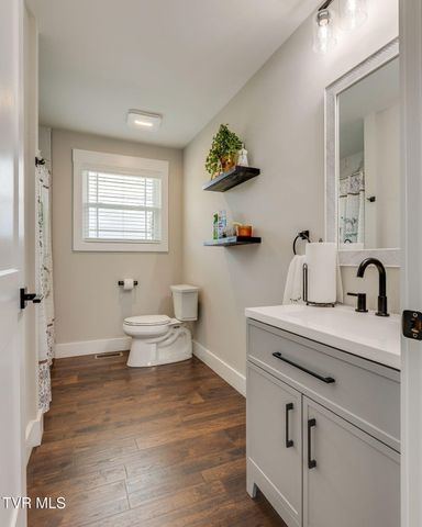 1110 Grove Street, Elizabethton, TN 37643