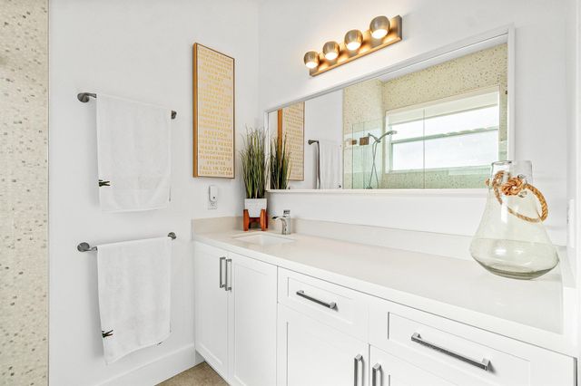 10605 Royal Caribbean Circle, Boynton Beach, FL 33437