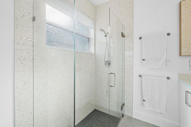 10605 Royal Caribbean Circle, Boynton Beach, FL 33437