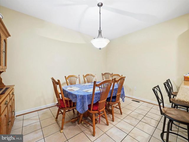 947 QUAIL RUN DRIVE DR, Waynesboro, PA 17268