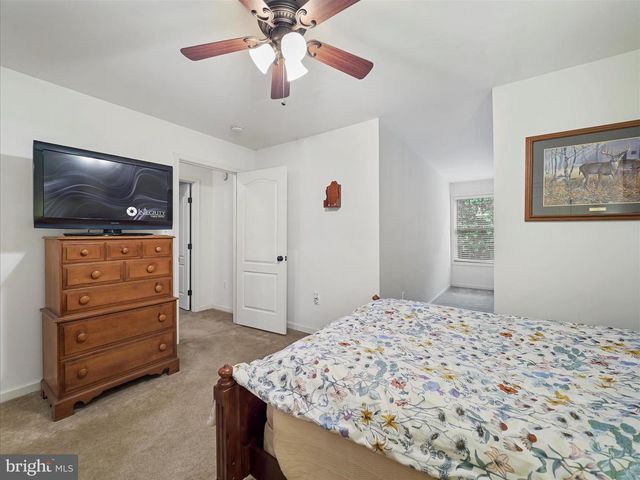 947 QUAIL RUN DRIVE DR, Waynesboro, PA 17268
