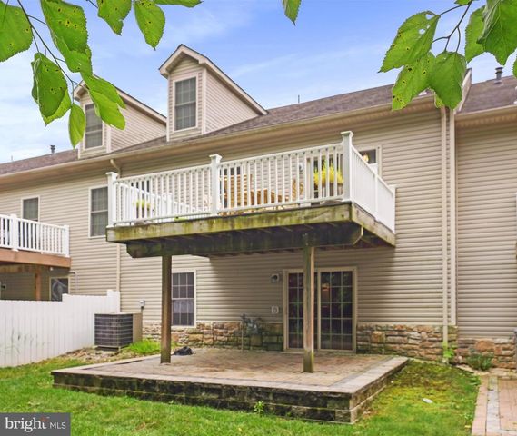 947 QUAIL RUN DRIVE DR, Waynesboro, PA 17268