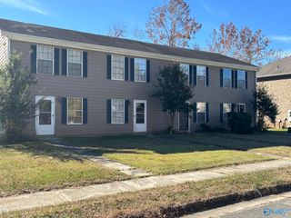 2607 Wynterhall Road D, Huntsville, AL 35803