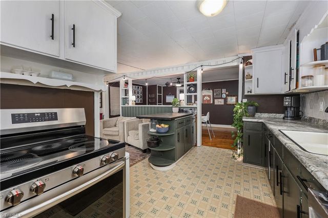 6781 Erect Road, Seagrove, NC 27341