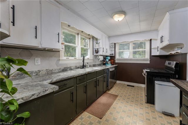 6781 Erect Road, Seagrove, NC 27341