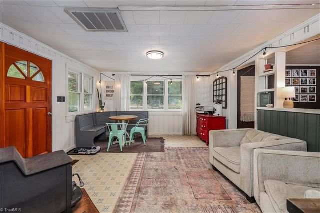 6781 Erect Road, Seagrove, NC 27341