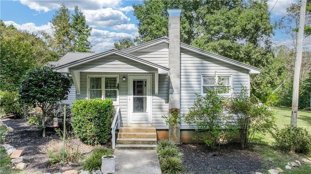 6781 Erect Road, Seagrove, NC 27341