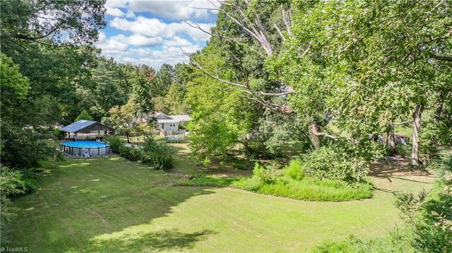 6781 Erect Road, Seagrove, NC 27341