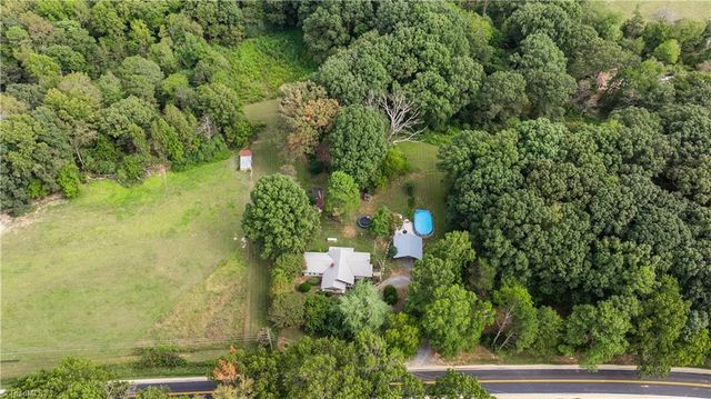 6781 Erect Road, Seagrove, NC 27341