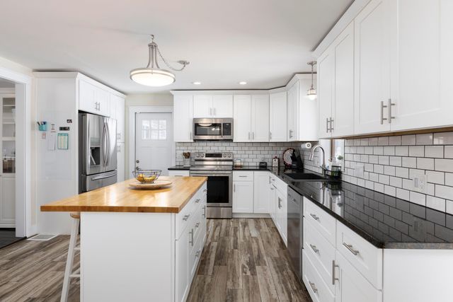 6435 Harlem Road, New Albany, OH 43054