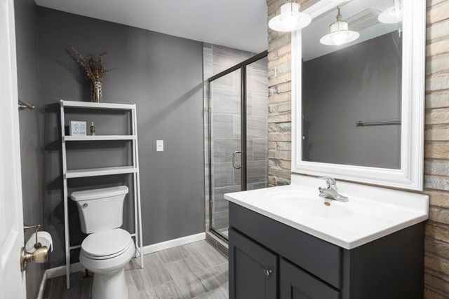 6435 Harlem Road, New Albany, OH 43054