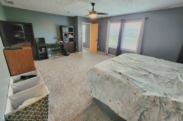 1606 Huntzinger Boulevard, Pendleton, IN 46064