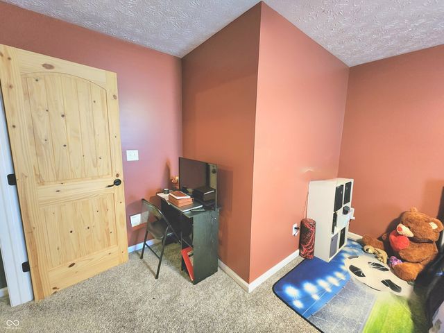 1606 Huntzinger Boulevard, Pendleton, IN 46064