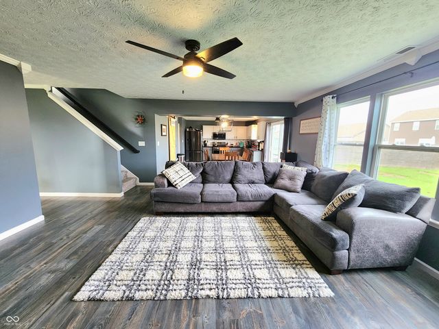1606 Huntzinger Boulevard, Pendleton, IN 46064