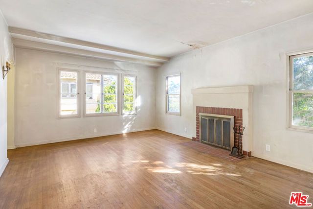 2215 Allesandro Way, Los Angeles, CA 90039