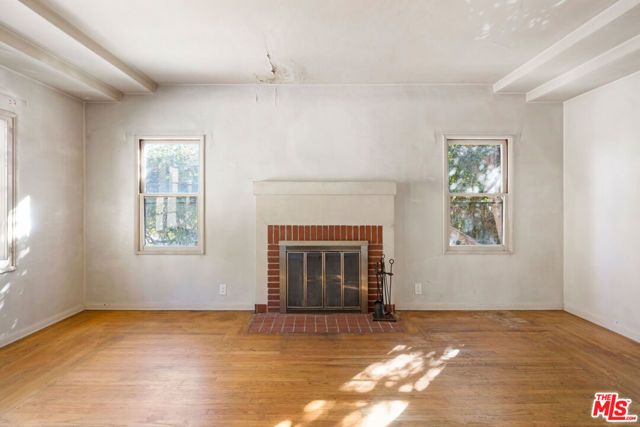 2215 Allesandro Way, Los Angeles, CA 90039