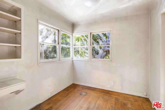 2215 Allesandro Way, Los Angeles, CA 90039