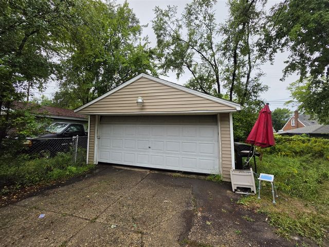 19329 Waltham Street, Detroit, MI 48205
