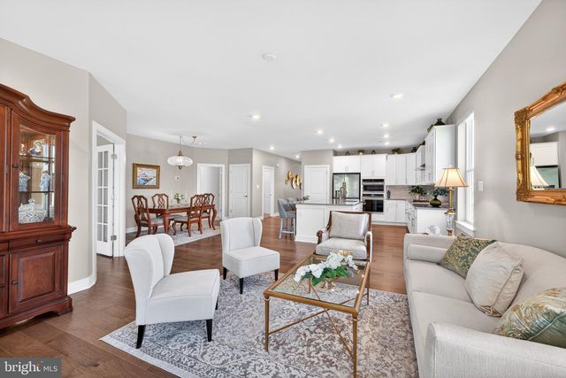 48 HERON LN, Coatesville, PA 19320
