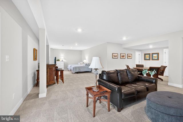 48 HERON LN, Coatesville, PA 19320