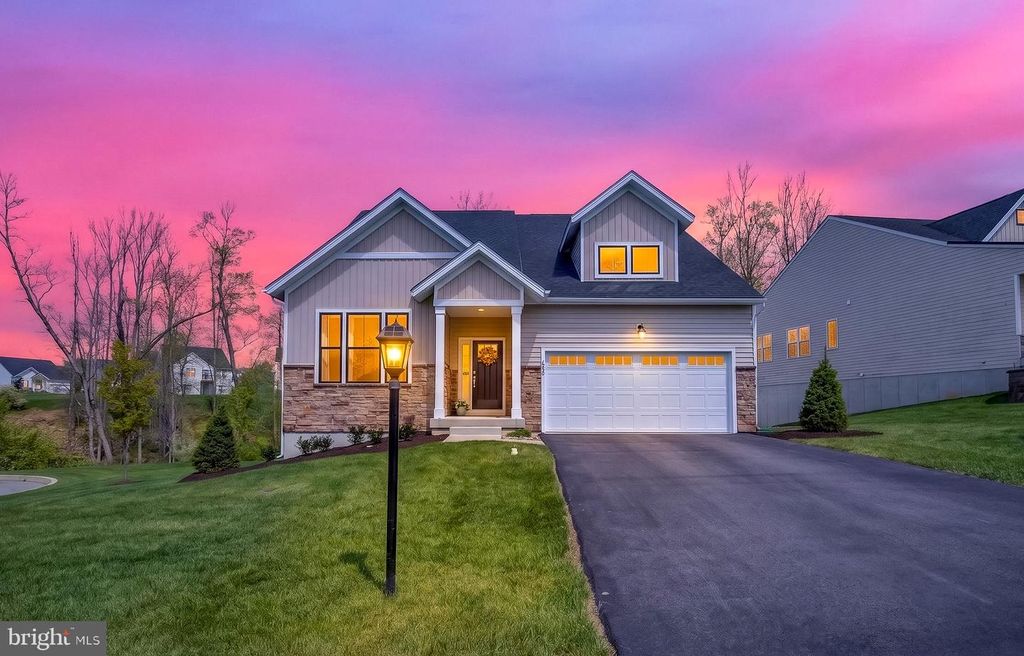 48 HERON LN, Coatesville, PA 19320